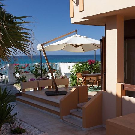 Villa Lucia Sul Mare Sant'Andrea  Eksteriør billede